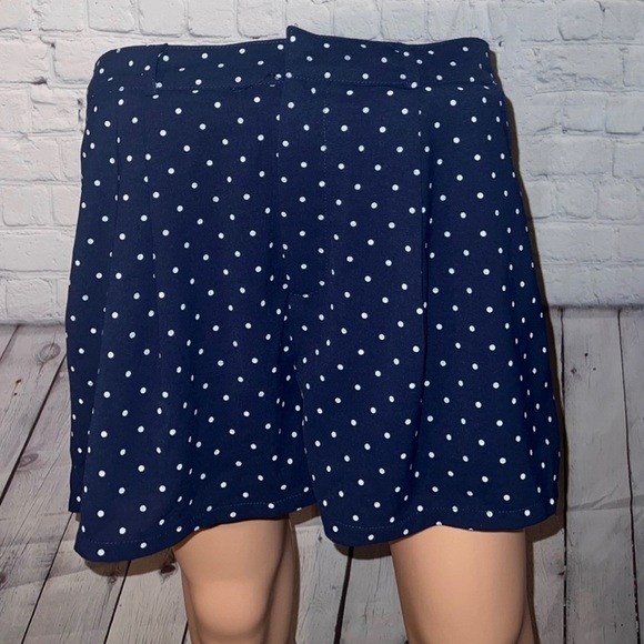 NWT Navy White Polka Dot She + Sky High Waist Shorts - Picture 6 of 7